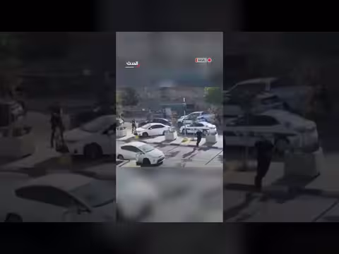 الشرطة الإسرائيلية تطلق النار نحو مركبة فلسطينية غرب رام الله