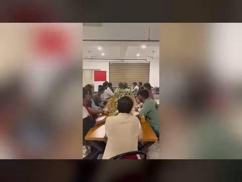 رئيس عمليات المقاومة الوطنية يزور الجرحى في الهند