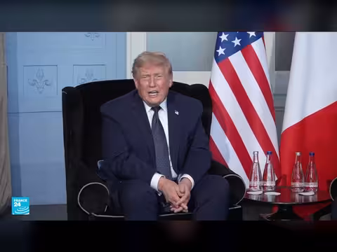 غموض حول إعادة فتح مضيق هرمز