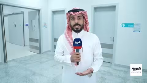 صحفية أمام قبر خطيبها في غزة قبل أيام من زفافهما