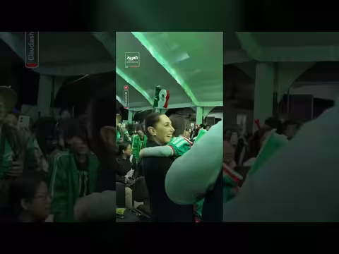 رئيسة المكسيك تحتفل بتأهل منتخب بلادها