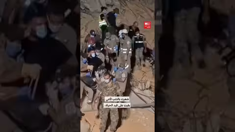 الناجية السورية تحول صدمة الانفجار إلى إبداع موسيقي