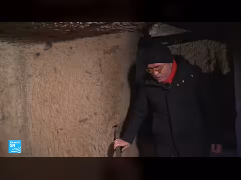 الانهيارات الأرضية تهدد قرى إيطالية بأكملها