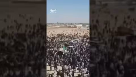 تشييع جثمان سيف الإسلام القذافي في بني وليد بحضور المئات