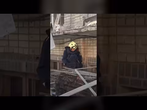 غارة روسية تستهدف زابوروجيا الأوكرانية