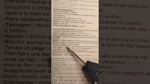le lexique de la nouvelle policière 3ème année collège جميع مصطلحات القصة البوليسية