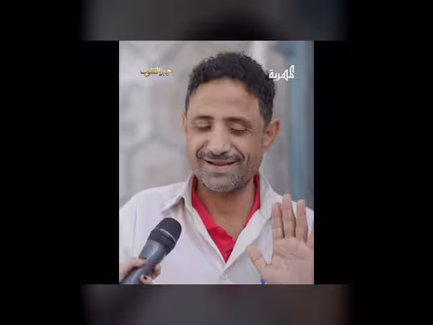 خريج إعلام يعمل بالبسطة بسبب الحرب