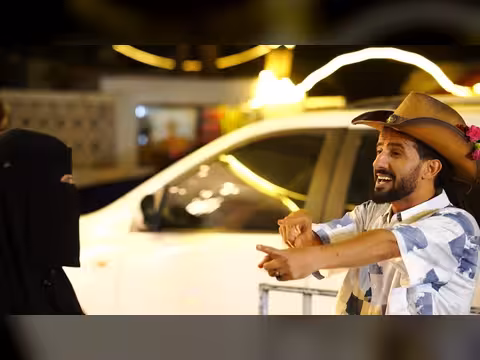 ختام رحلة «الباب الكبير 2» بتسليم السيارة الأخيرة