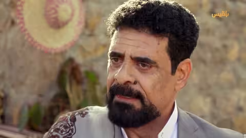 جن جنونه وقرر يعاقب الجميع لأن بنته تدرس - طريق إجباري